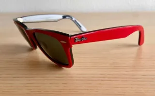 Gafas Ray-Ban Wayfarer rojas. Cristales perfectos.