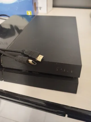 PS4 (PlayStation 4) Negra