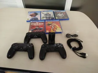 PS4 (PlayStation 4) Negra