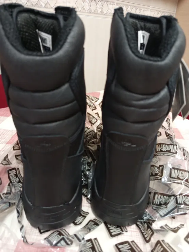 Botas de segurança Magnum pretas