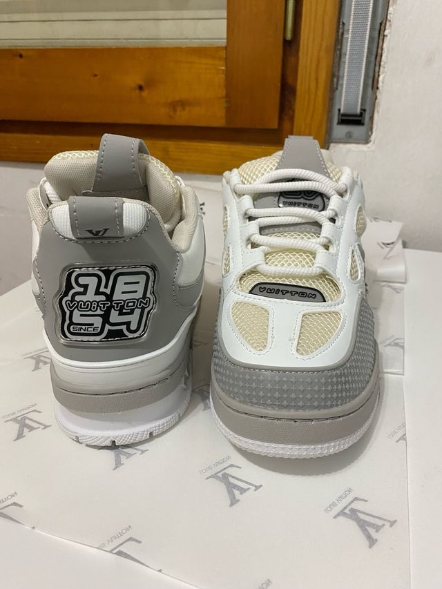 Louis Vuitton LV Trainer Grigio Bianco