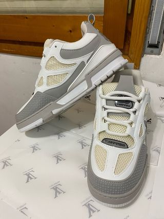 Louis Vuitton LV Trainer Grigio Bianco