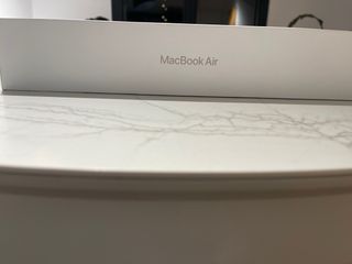 MacBook Air 15 16GB RAM 256GB SSD Plata
