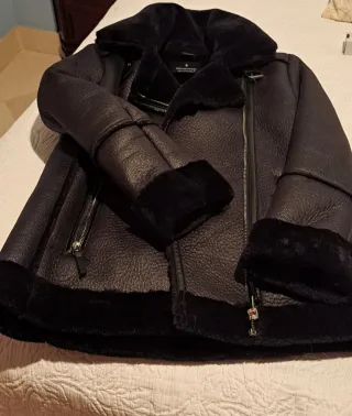 Chaquetón Stradivarius Negro Talla M