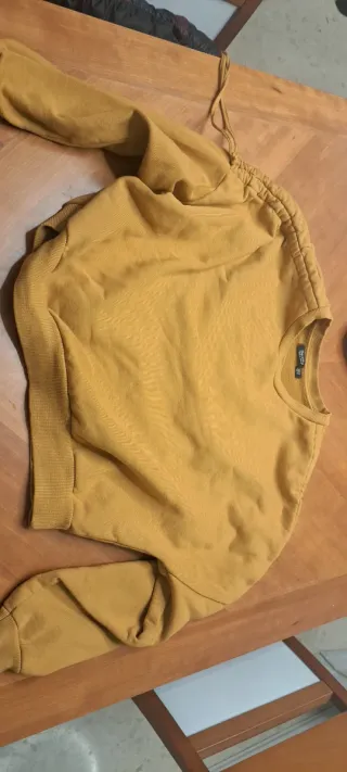 Jersey amarillo