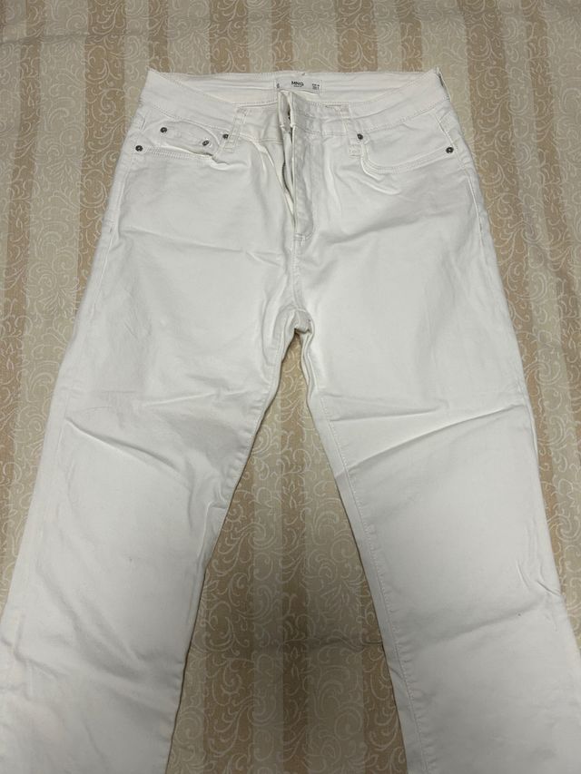 Vaqueros Mango blancos talla 40 mujer