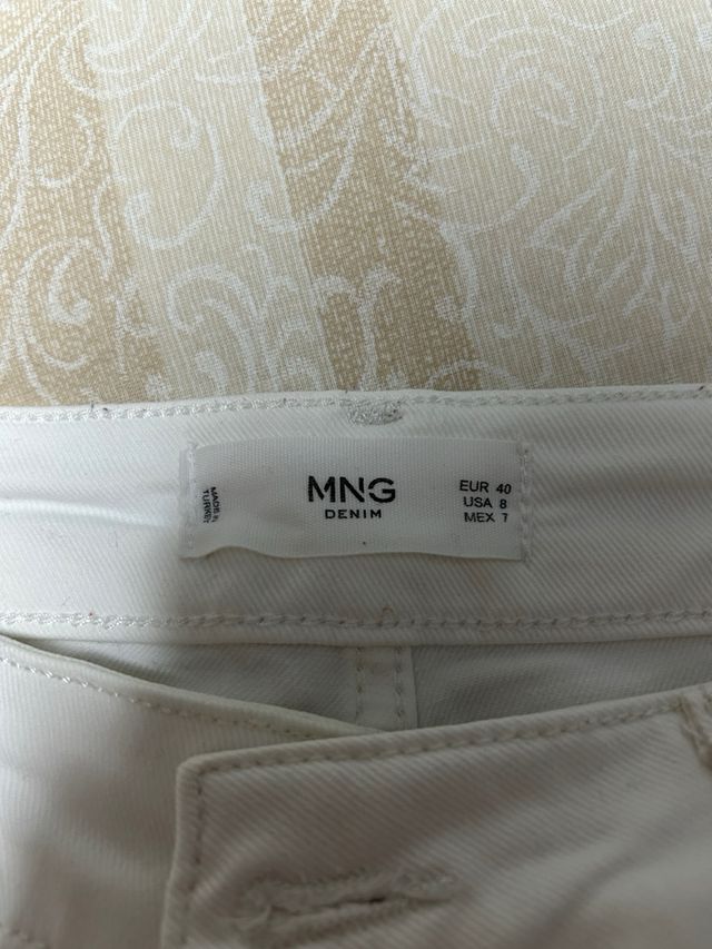 Vaqueros Mango blancos talla 40 mujer