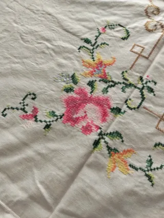 Tovaglia vintage anni '60 ricamata