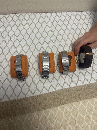 Lote 4 Relojes Hombre Oro y Plata