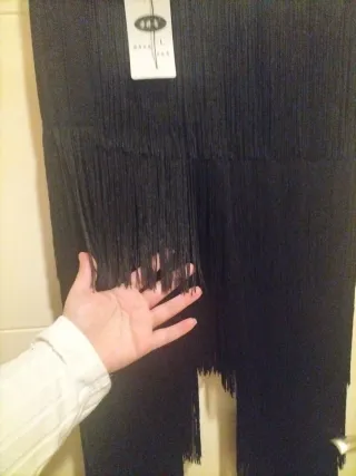 Pantalón de mujer con flecos