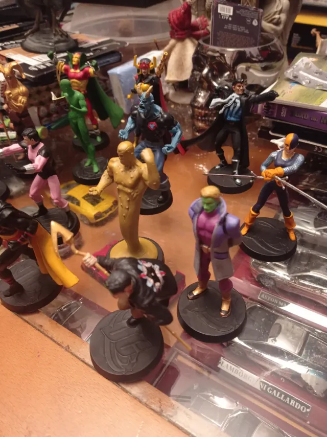 Coleção de Figuras DC Comics