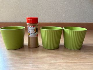 Maceteros de porcelana verde