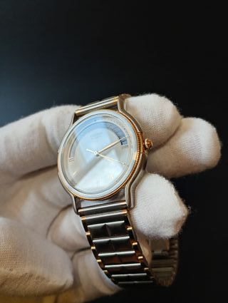 Reloj Seiko Quartz Oro y Plata
