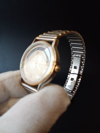 Reloj Seiko Quartz Oro y Plata