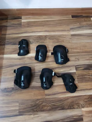 Protecciones skate niño.
