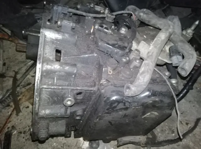 Caja de transmisión TA96 FAC Renault