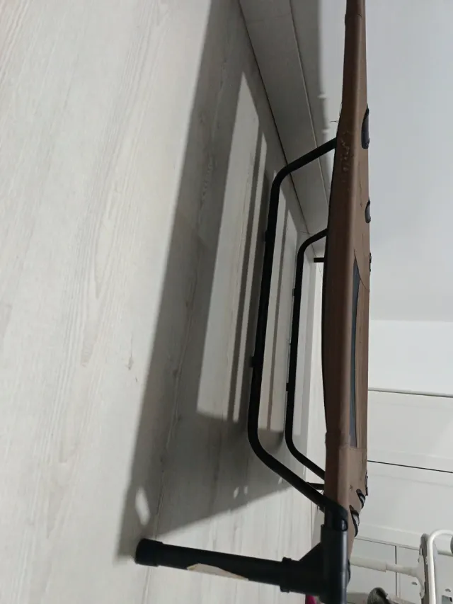 Hamaca para perro marrón y gris