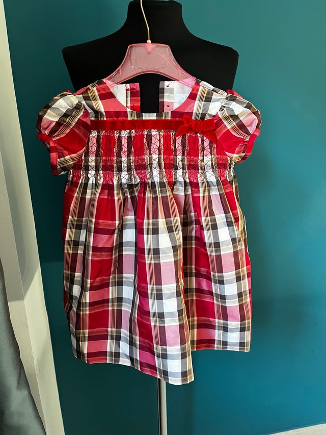 Vestido de niña a cuadros