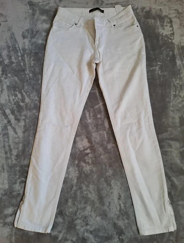 Vaqueros Zara Beige Cremallera Tobillo