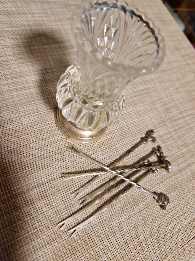 Palillero cristal y plata con figuras