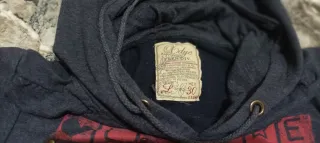 Sudadera con corazón I LOVE YOU. En bueb estado