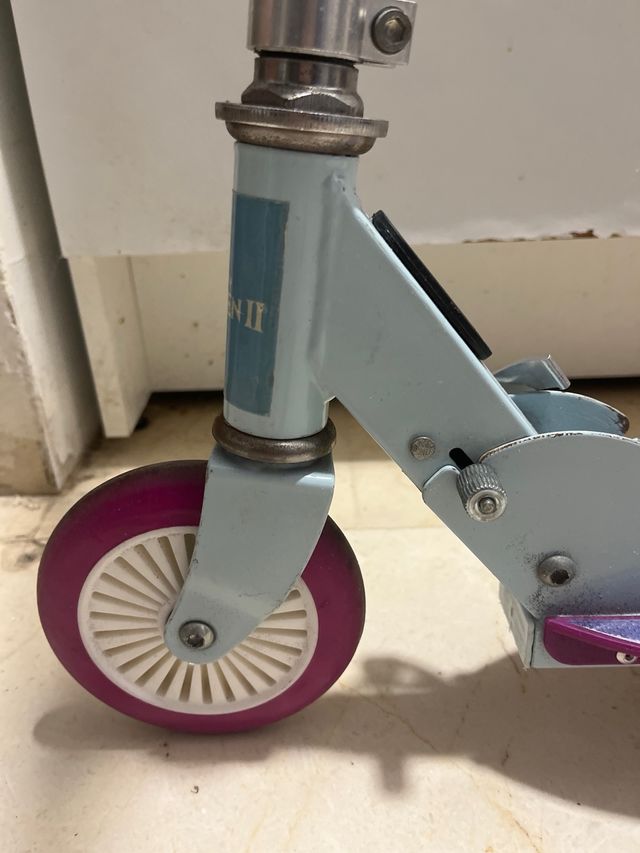 Patinete Frozen Niña