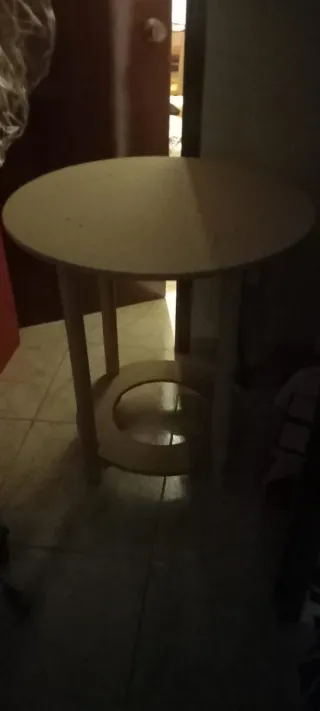 Tavolo consolle rotondo in legno