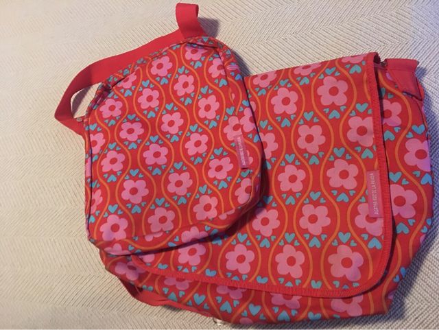 Conjunto bolso mochila mujer rosa y rojo