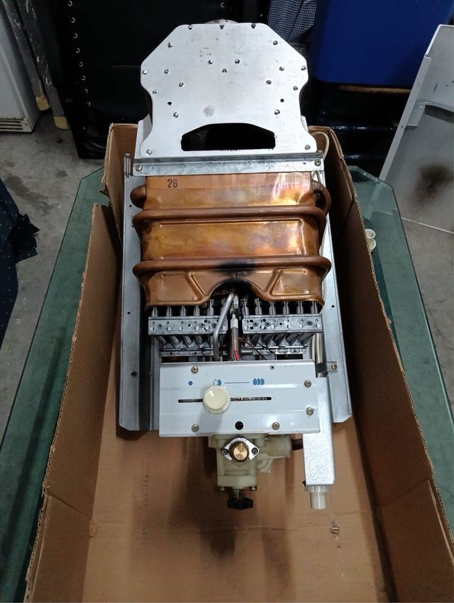 Calentador a gas Neckar blanco