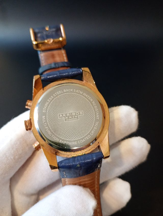 Reloj Akribos XXIV Azul y Dorado