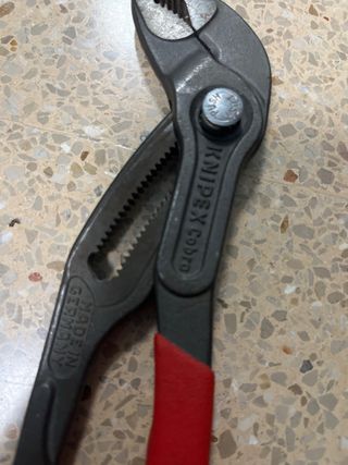 Alicate de presión KNIPEX 87 01 250
