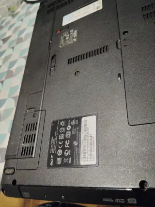 PORTÁTIL ACER 5742G