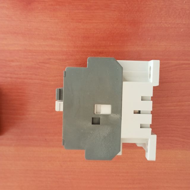 ABB A9-40-00 y A16-30-10 Contactor