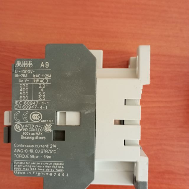 ABB A9-40-00 y A16-30-10 Contactor