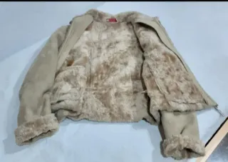 Chaqueton corto beige forrado