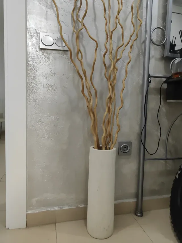 Jarrón Decorativo Piedra y Madera