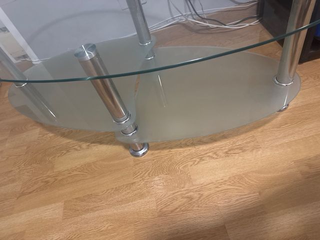 Mesa de centro ovalada cristal y metal