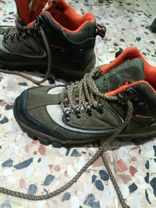 Botas de montaña Paredes Talla 38