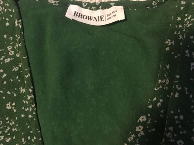 Falda y blusa Brownie verde estampado floral