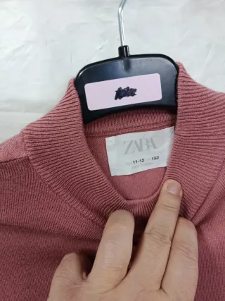 Jersey niña cuello alto rosa Talla M