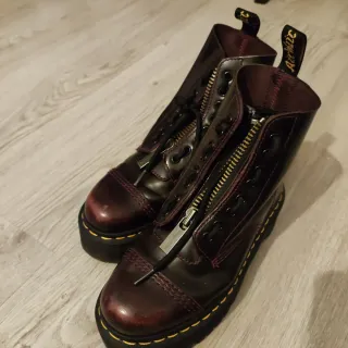 Botas Dr. Martens Doble Suela