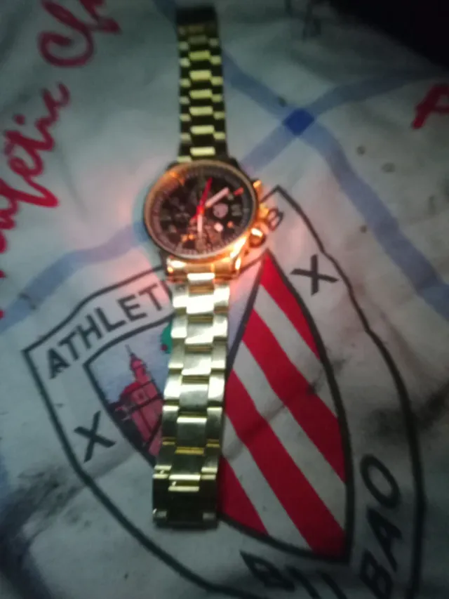 Reloj EYROS Acero Inoxidable Cuarzo Negro Dorado