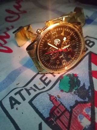 Reloj EYROS Acero Inoxidable Cuarzo Negro Dorado