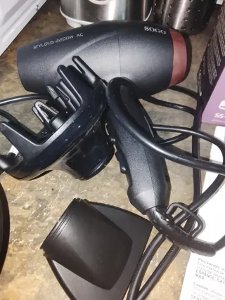 Secador de pelo SOGO y difusor