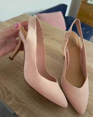 Zapatos tacón rosa palo Zara