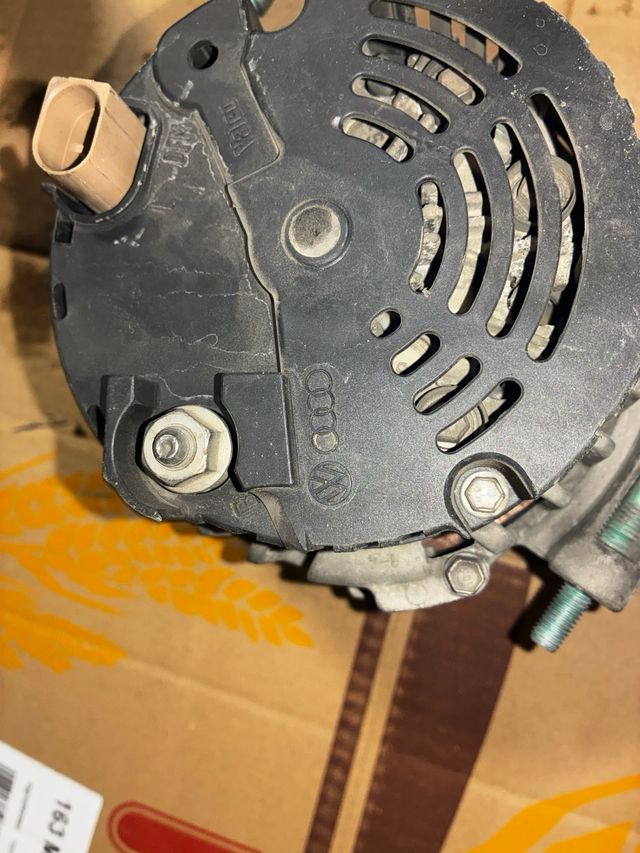 Alternador Audi A4 B6 2004