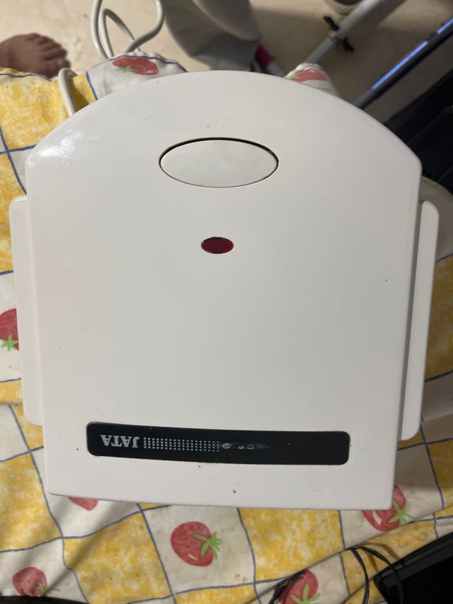 Sandwichera Jata compacta