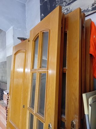 Puertas de madera interior