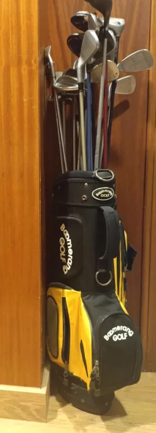 Bolsa de golf Boomerang con palos