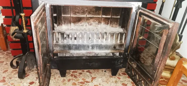 Estufa de leña metal y cristal